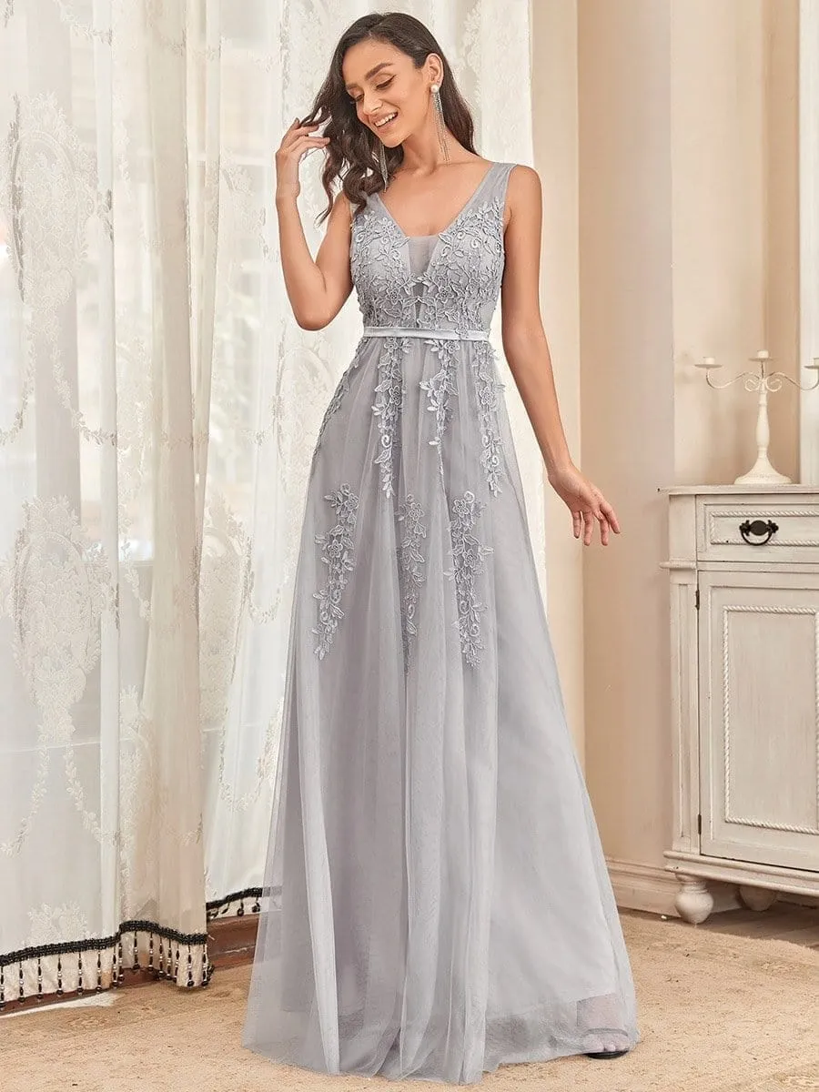 Elegant Sleeveless Applique Flowy Tulle Evening Dress